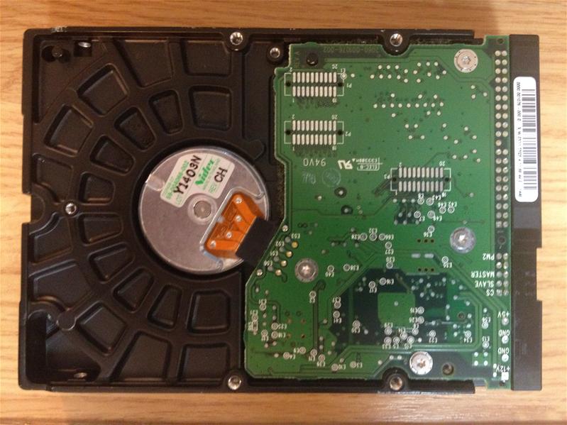 WD300AB-00BVA0 - 04-May-2001 - WD-WMA7H1139340 - photo-2