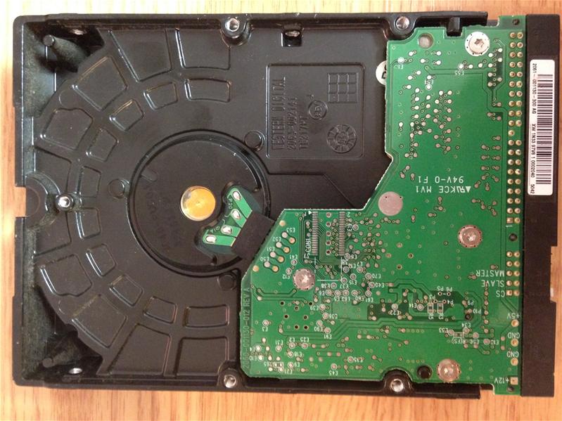 WD800BB-75FJA1 - 28-Jul-2004 - WD-WMAJ95240188 - photo-2