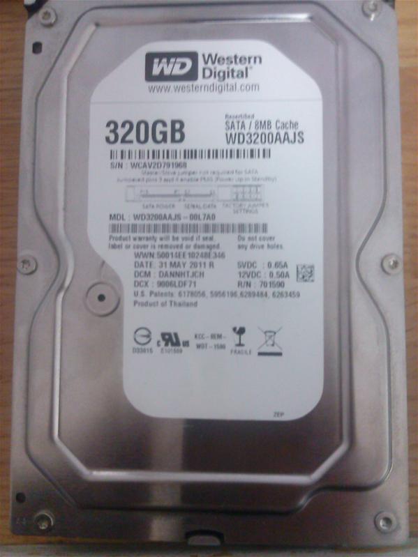 WD3200AAJS-00L7A0 - 30-May-2011 - WD-WCAV2D791968 - photo-1
