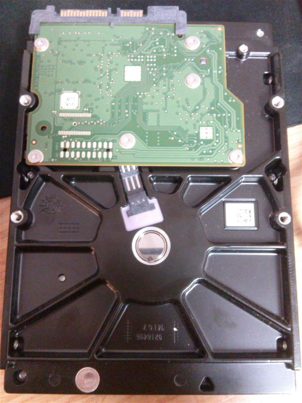 ST3500418AS - 06-Jul-2010 - 9VMKLE5V - photo-2