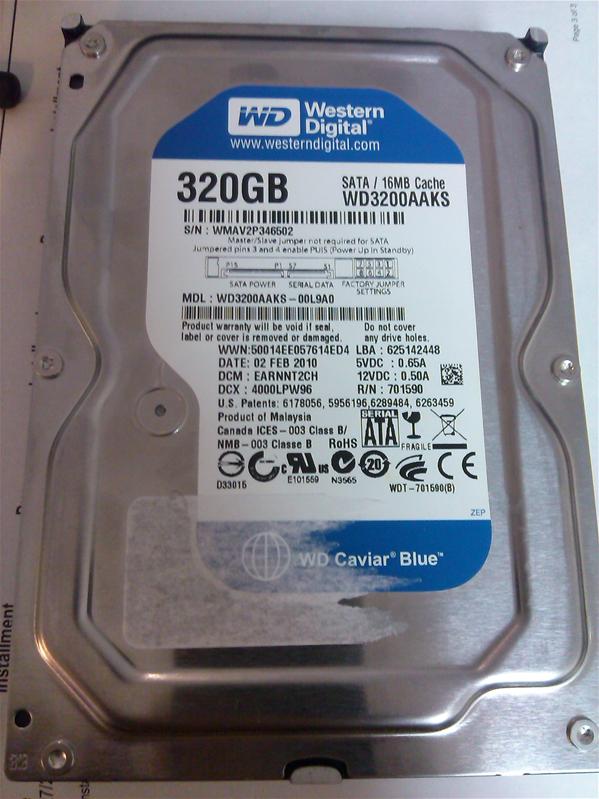 WD3200AAKS-00L9A0 - 02-Feb-2010 - WD-WMAV2P346502 - photo-1