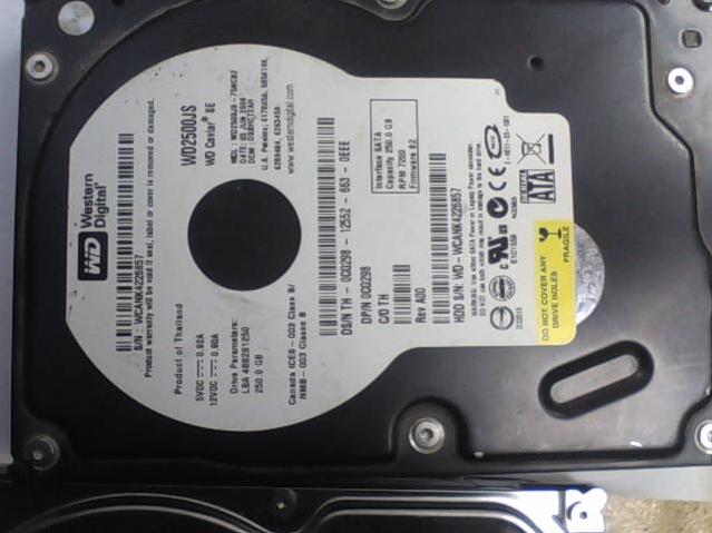 WD2500JS-75NCB2 - 03-Jun-2006 - WCANK4226857 - photo-1