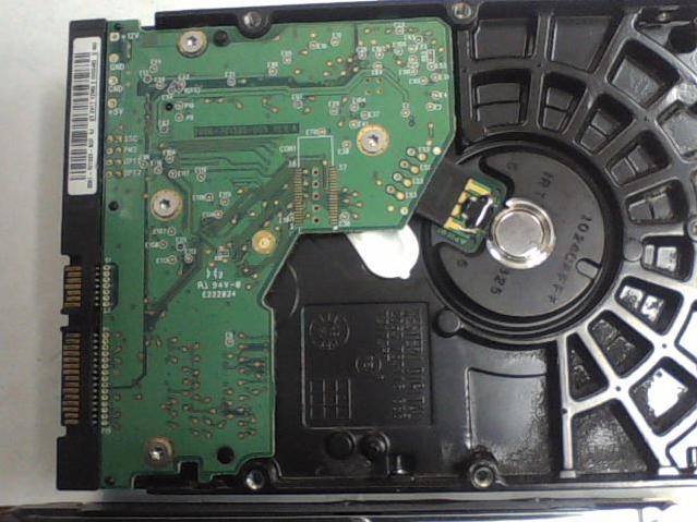 WD2500JS-75NCB2 - 03-Jun-2006 - WCANK4226857 - photo-2