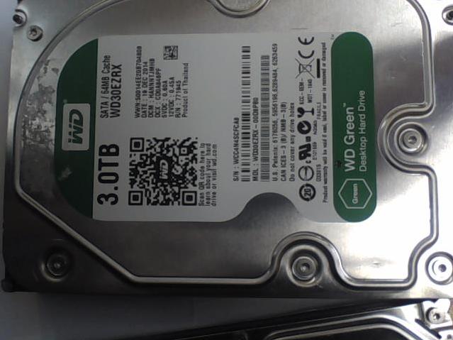 WD30EZRX-00D8PB0 - 19-Dec-2014 - WCC4N4SCFCA8 - photo-1
