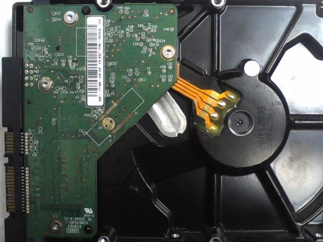 WD2500AAJS-75M0A0 -  - WMAV2EE37758 - photo-2