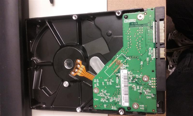 WD1600AAJS-60M0A0 - 28-Feb-2009 - WD-WMAV33331116 - photo-2