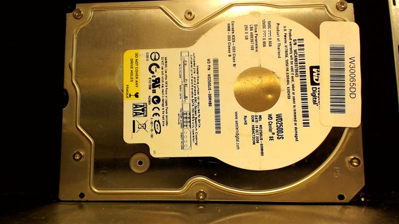 WD2500JS-00MHB0 - 19-Oct-2006 - WD-WCANK6979643 - photo-2