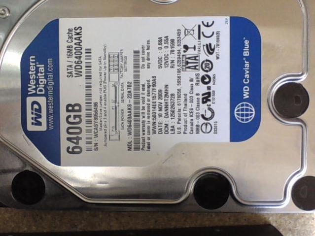 WD6400AAKS-22A7B2 - 10-Nov-2009 - WD-WCASY8956496 - photo-1