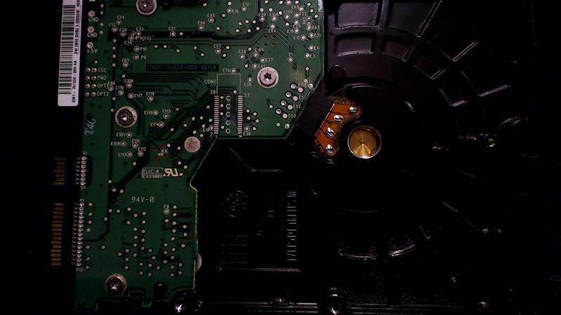 ROM MODEL-UNICORN-- - 15-Dec-2005 - WDC-ROM SN# XYZ---- - photo-2