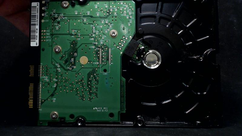 WD400BD-75JMC0 - 16-May-2005 - WD-WMAMC3320504 - photo-2