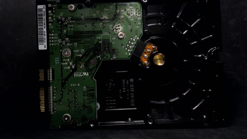 WD400BD-60LRA0 - 05-Dec-2005 - WD-WMAMA7263334 - photo-2