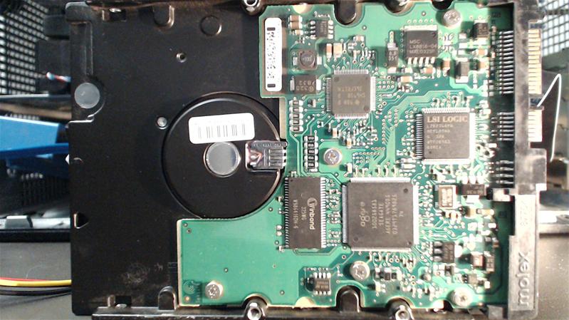 ST3160023AS - 05-Mar-2004 - 3JS0PGC6 - photo-2